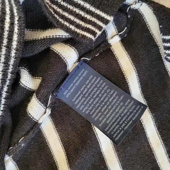 NWT Tommy Hilfiger Knit Cardigan Sweater Sz XL Black White Stripe Pockets Preppy - Picture 2 of 8